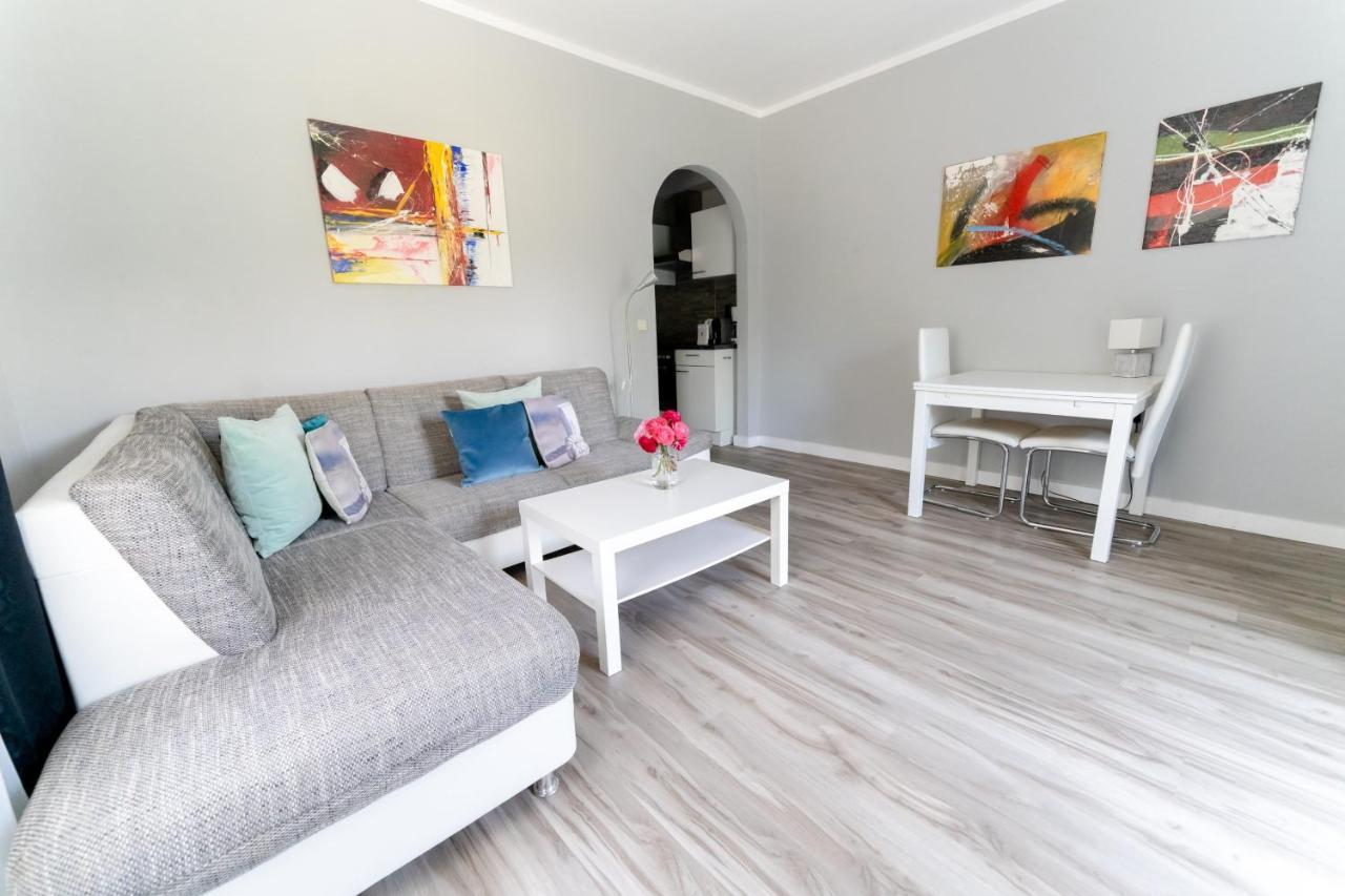 Velden Appartements Am Woerthersee フェルデン・アム・ヴェルターゼー エクステリア 写真